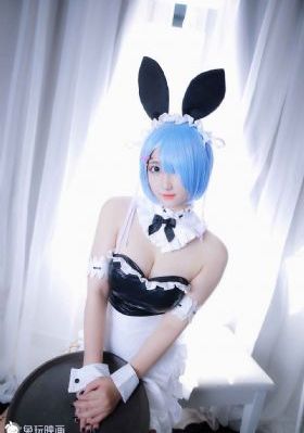 和表姐同居_4K超清免费观看