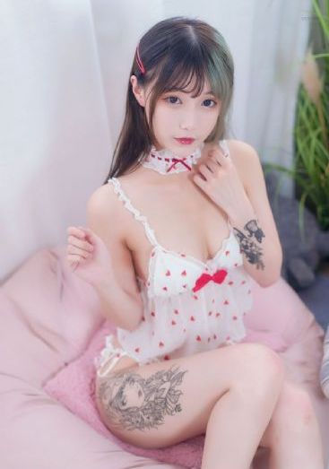 美容美发2_BD英语电影免费在线