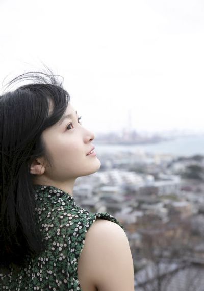 2019俄罗斯特种部队电影沙漠_JVID性感写真